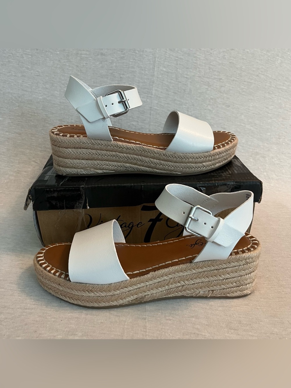 Vintage 7 Eight Luck White Espadrille Platform Sandals with Ankle Buckle